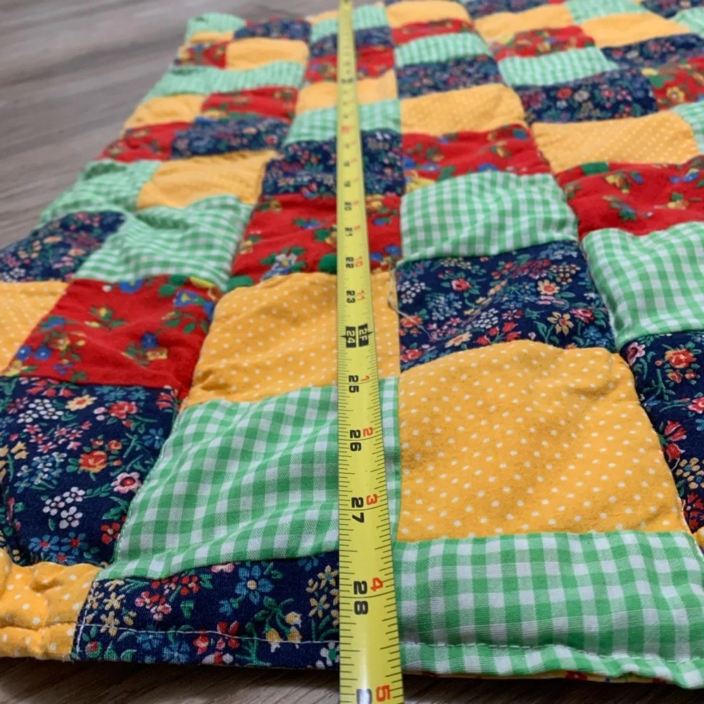 Vintage 70s Handmade MINI Quilt 20x28.5”